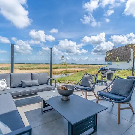 Natuurvilla 24 Oosterkolk